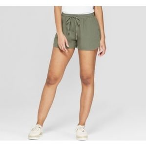 Universal Thread Shorts